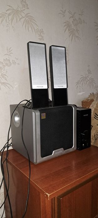 Продам акустику недорого