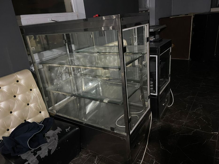 Витринные холодильники