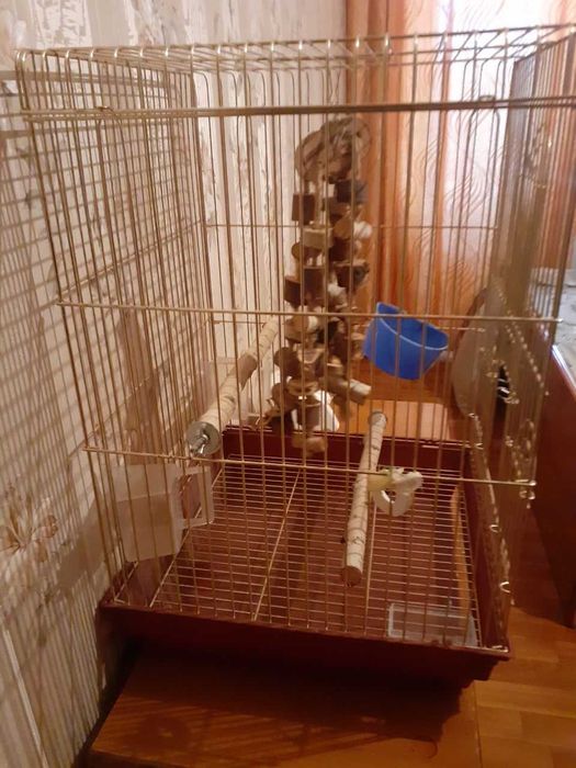 Клетка  для птиц, домашних питомцев