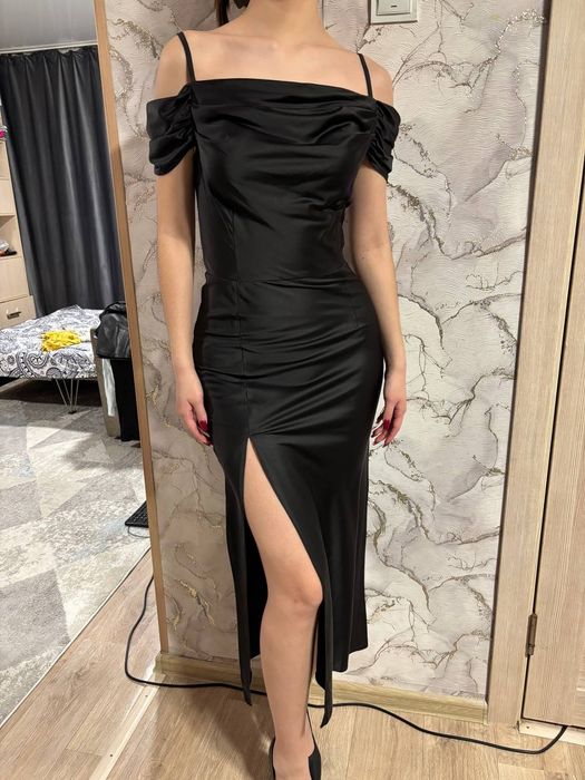 Продам много одежды на девушку