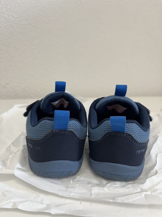 Кроссовки от брэнда Reima
