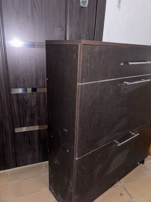 Обувница продам самовывоз