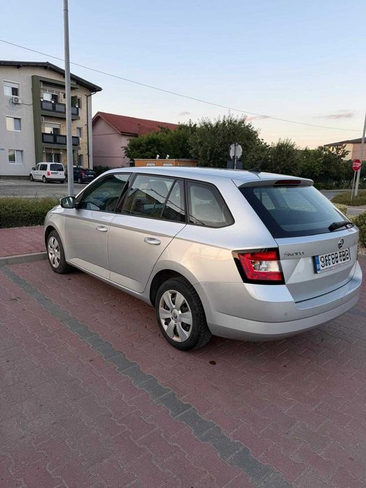 SKODA Fabia 2018 — imagine 4