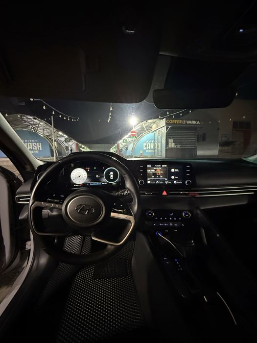 Hyundai Elantra cn7 2022