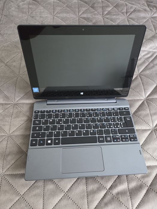 Acer  N15P2  tabletă/laptop defect