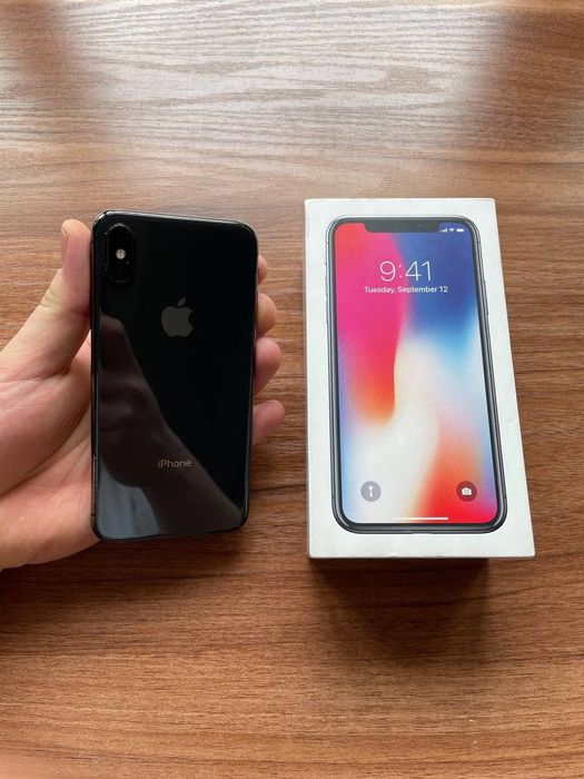 Iphone X 256 GB LL/A america srochna sotladi