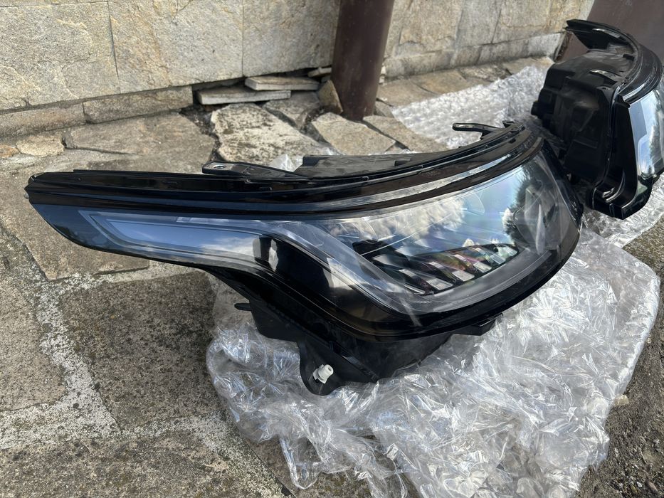 Full led Range Rover SVR