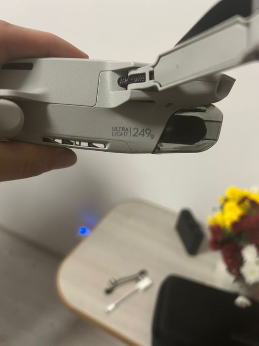 Drona dji mini