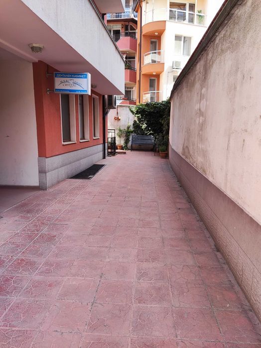 Дава се под наем Гараж / Паркомясто в Пловдив, Съдийски - 20 кв.м за 40.8 € - Снимка #3