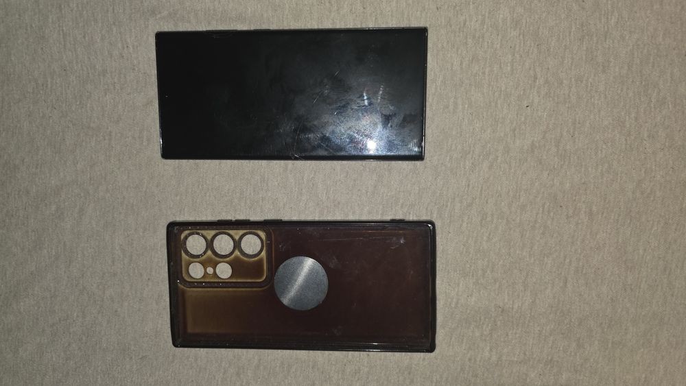 Vand Samsung Galaxy S23 Ultra
Capacitate: 256GB
Stare: folosit,