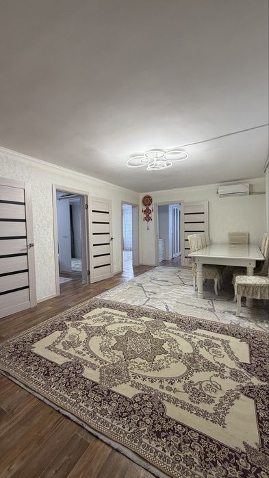 Продается дом с гаражом, баней