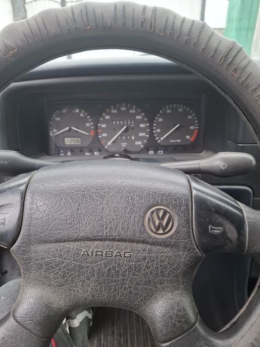 Volkswagen Passat B4