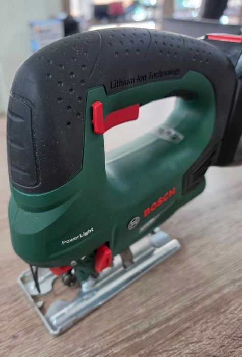 Акумулаторен прободен трион BOSCH PST 18 Li