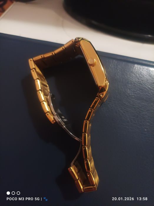 продам хорошие часы