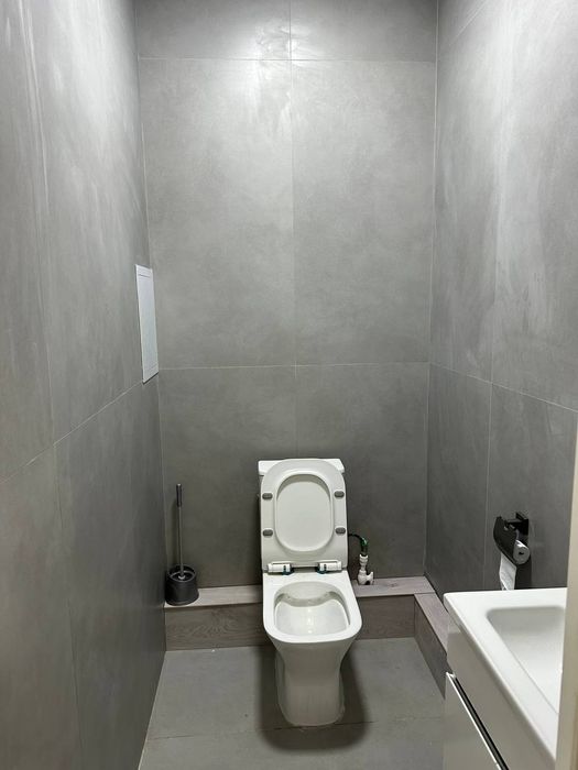 Срочно в аренду новостройка 2-х комнатная