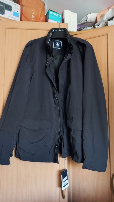 Мужская весенняя ветровка