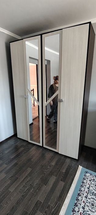 Продам спальную гарнитуру