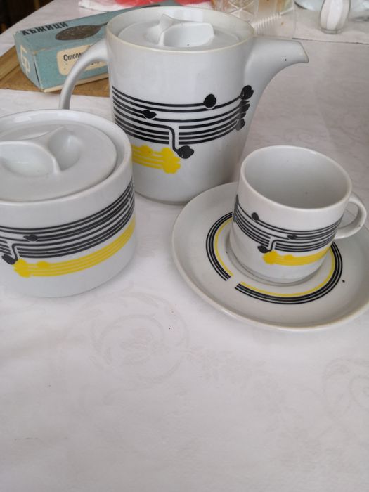 Сервиз кафе НОВ на Калейца Ловеч