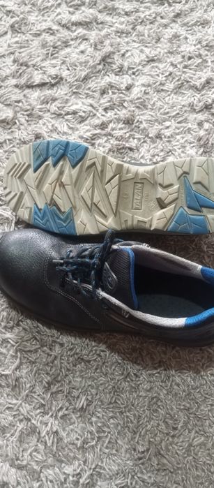 Спец обувь 43размер