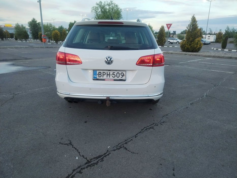 VOLKSWAGEN Passat 2011 — imagine 4