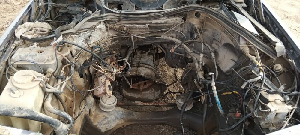 Мерседес бенс 124 Е200,Е230 Сатылады