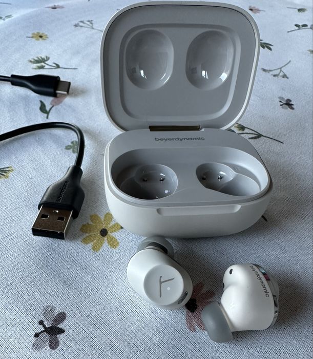 Căști in-ear Beyerdynamic Amiron 300 – NOI, ANC, premium