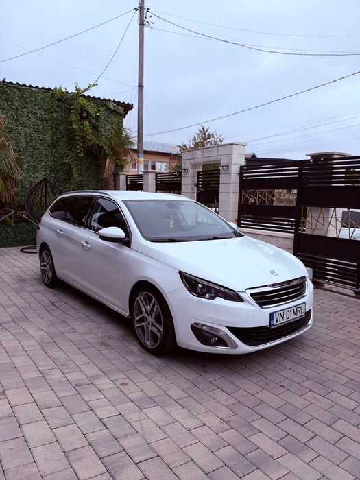 Peugeot 308 2016 diesel, 4.999 € — imagine 2