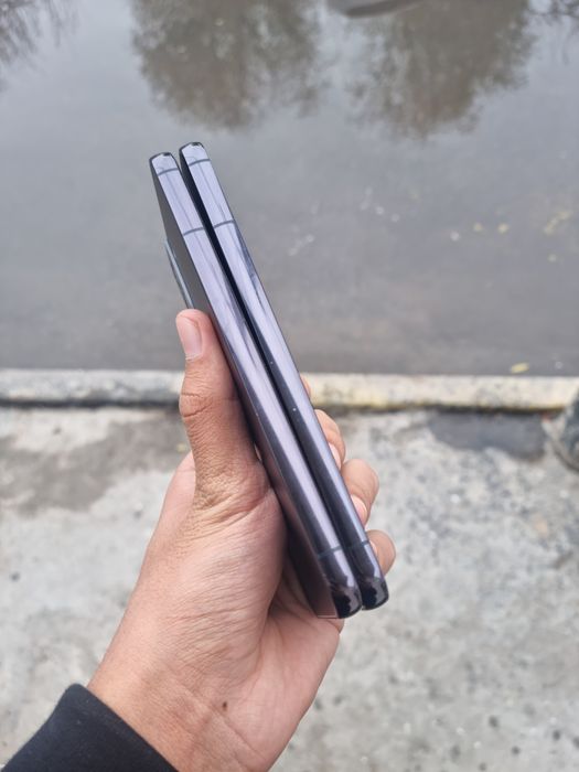 Samsung galaxy s22+ 5G 8/256gb holati yaxshi