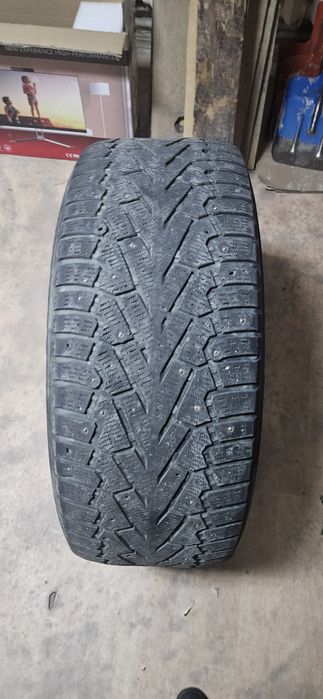 Зимние шины шипованные