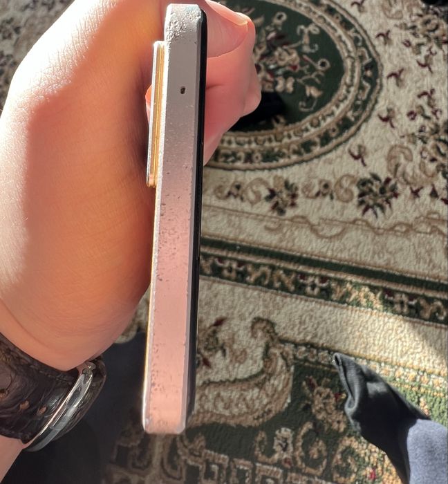 Продам oppo reno 7