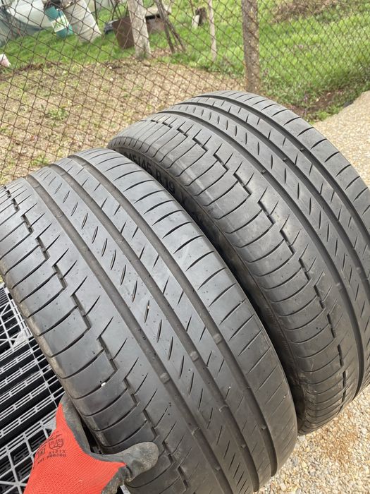 245/45/19 Континентал  Летни