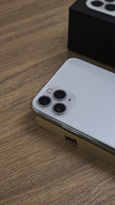 iPhone 11 Pro Max 256GB | 73% | Apple Room