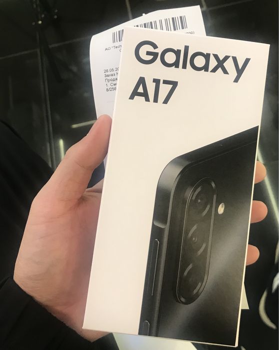 Продам samsung A17 256g