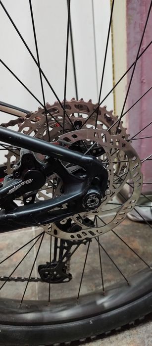 Алуминиев велосипед Specialized Ruze L размер. 27.5 цола 12 скорости
