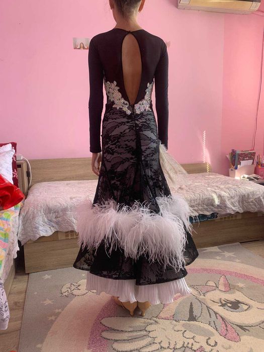 рокля за спортни танци-стандарт