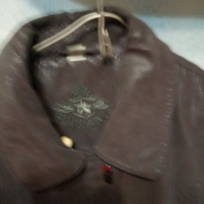 Женская куртка ветровка