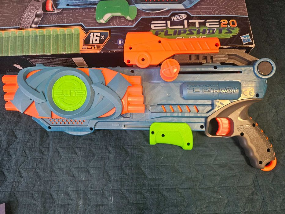 Nerf  elite 2.0 flipshots