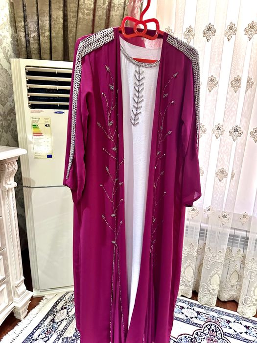 Продаю женская абая 46 размер