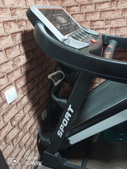 Беговая дорожка, новая, в хорошем состоянии