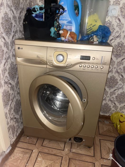 срочно продам стиральную машину