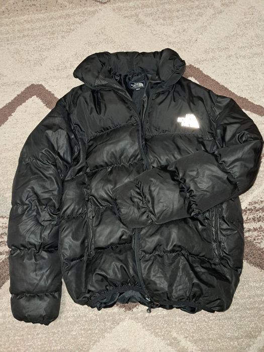 Vând geaca The North Face