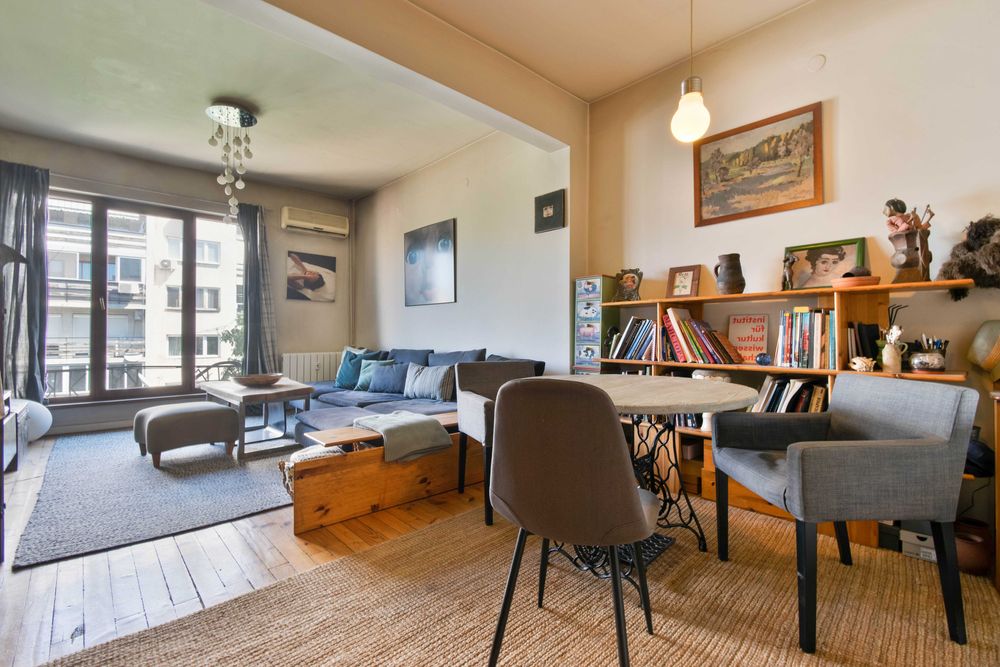 Двустаен апартамент в Оборище