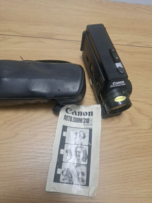 Cameră de filmat vintage