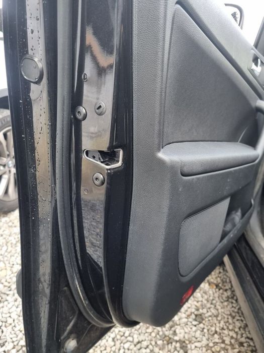 Usa Stanga Fata Skoda Yeti Facelift 2013 - 2017 SUV 4 Usi Skoda Blau CYVB (1375)