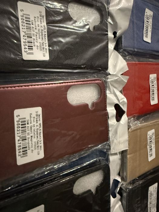 Samsung Galaxy A17 тефтери със силиконово легло