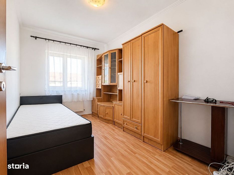 De inchiriat apartament cu 3 camere - zona Lipovei