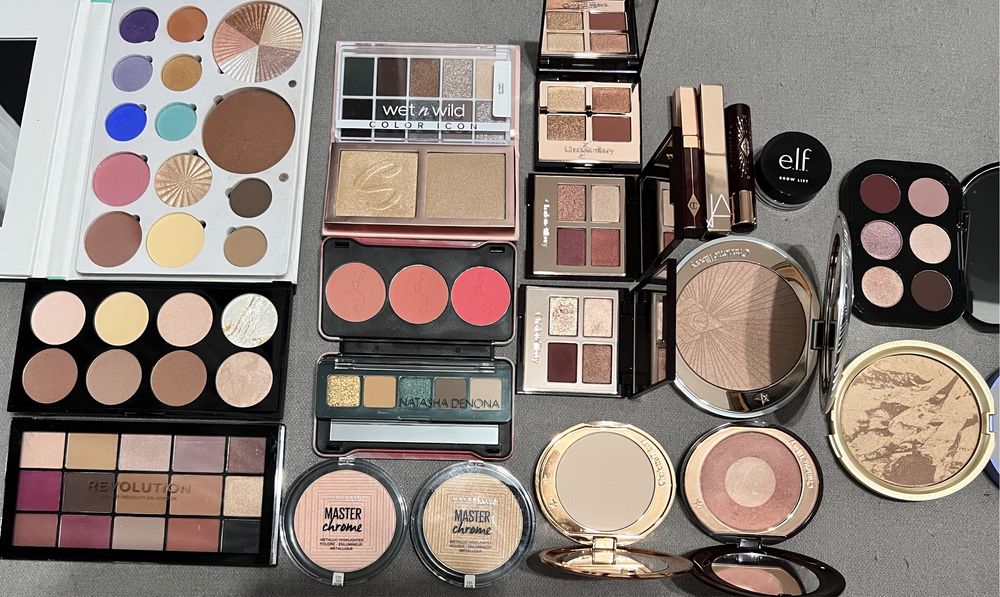 Декоративна козметика на Charlotte Tilbury, Ofra, Natasha Denona и др.