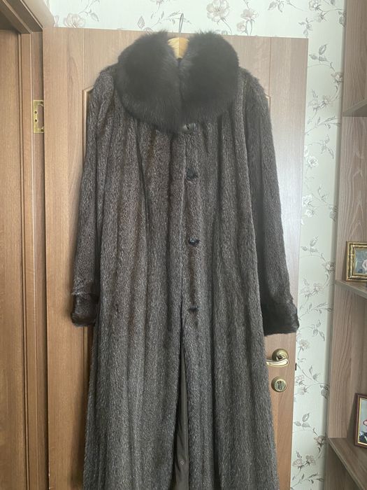 Шуба длинная, куница
