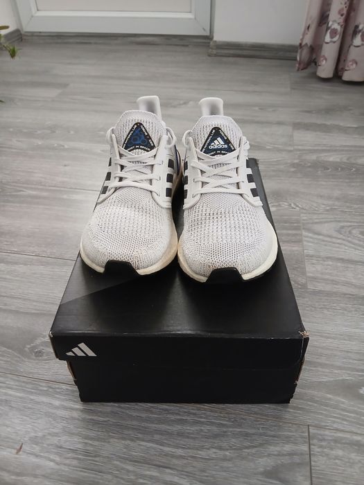 Adidasi ultraboost originali