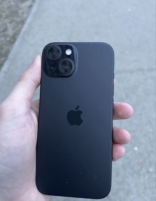 Iphone 15 128 Gb акб 83%